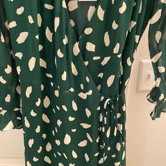 Reformation Mulberry Dress - L - Green - Picture 4 of 8